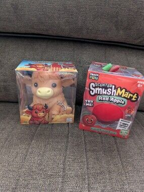 SmushMart Scented Red Apple And Highland Cow Squishy
